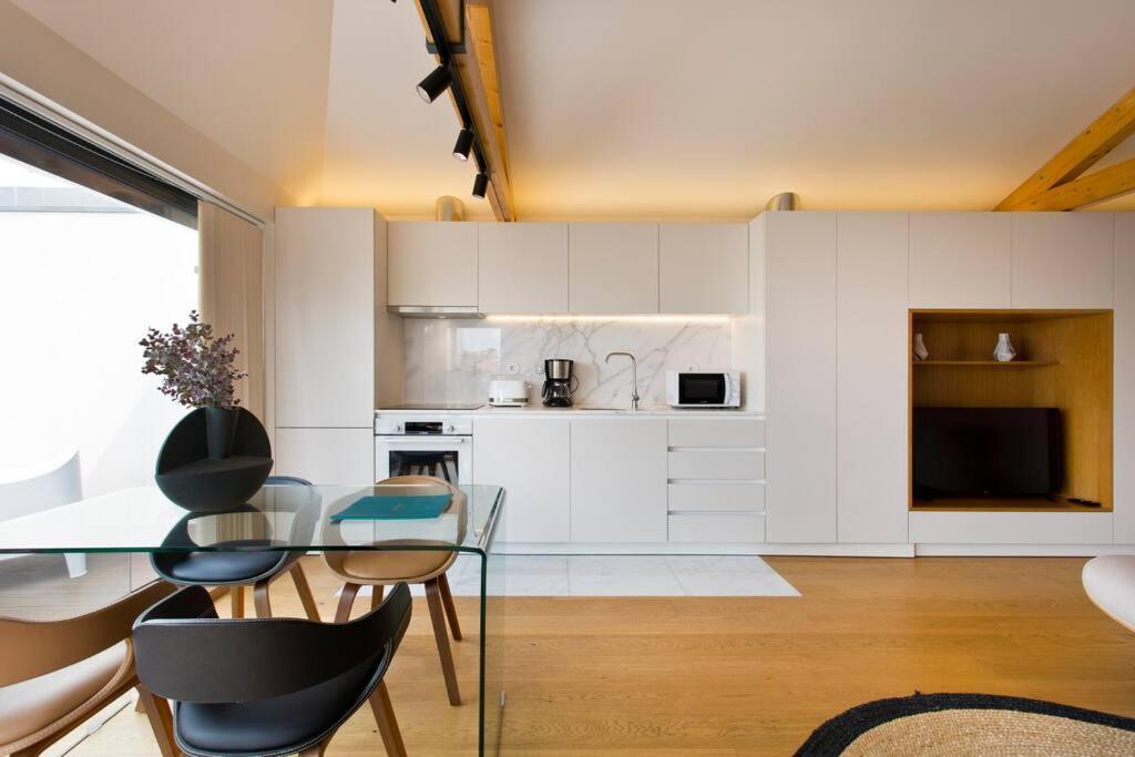 Boutique Rentals-Primrose Terrace&Garage Порто Екстериор снимка